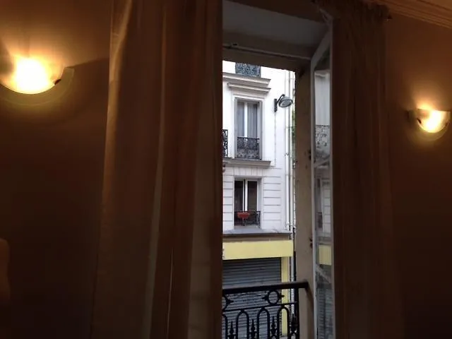 District Republique Hotel Paris