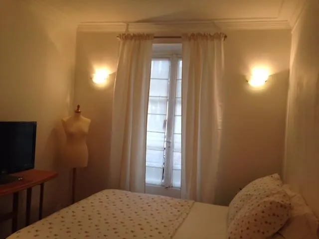 **  District Republique Hotel Paris France